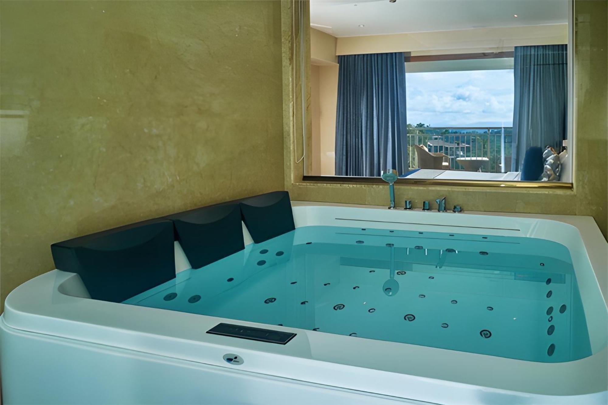 Vibe Munnar Resort & Spa Екстериор снимка