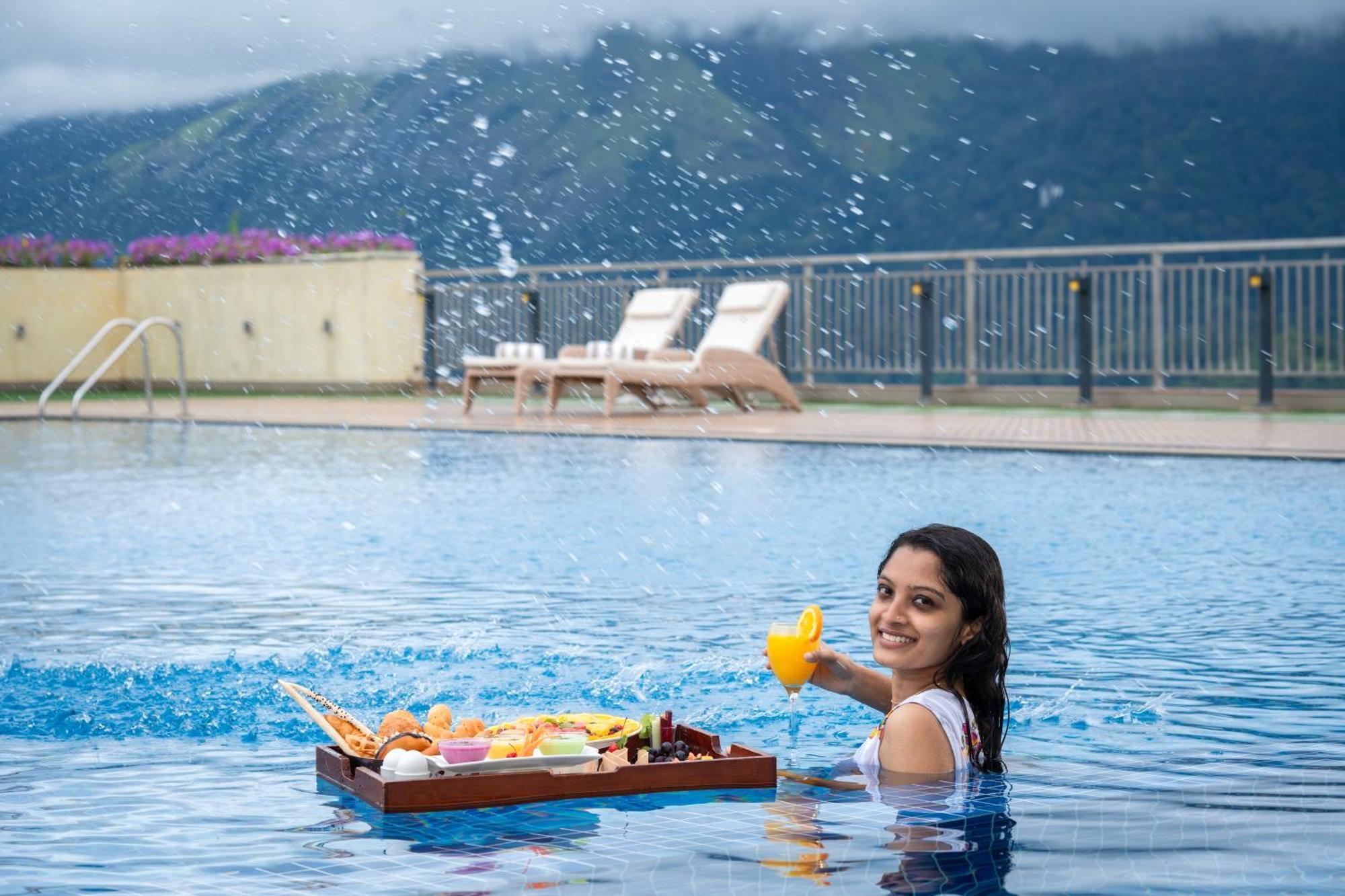 Vibe Munnar Resort & Spa Екстериор снимка